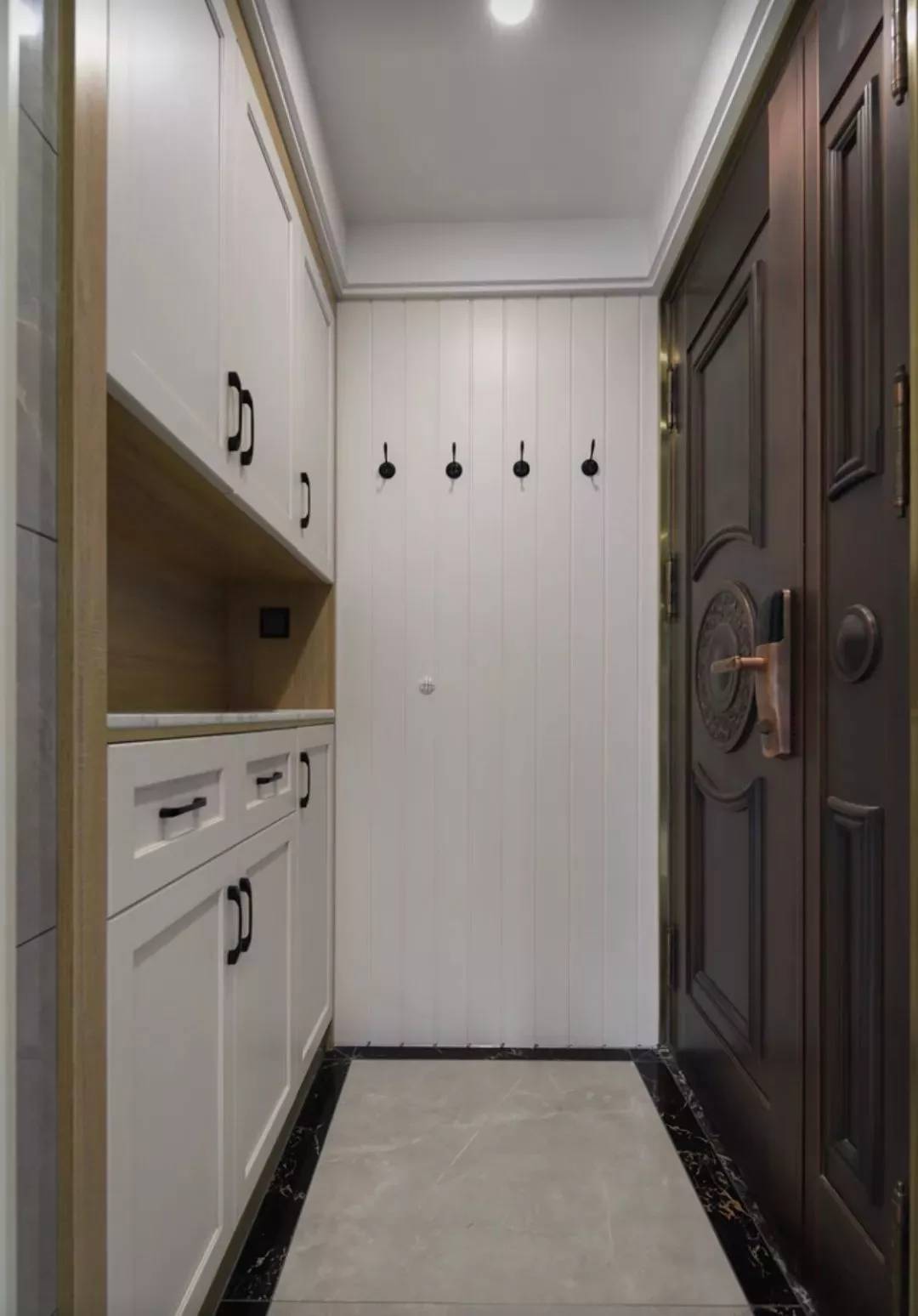 进门一面墙怎么设计柜子好看 a165d511fcb7436ebae4fe1f69ea22e2.jpeg