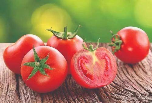 海带|肝脏不好,身体会出现“一处变臭、两处冒痘”,别再傻傻不知道了