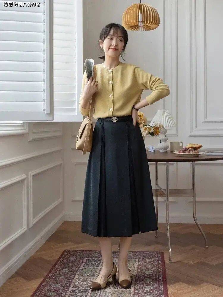 设计 真正洋气的女人，秋天都借鉴这几组穿搭公式，日常实用又百搭