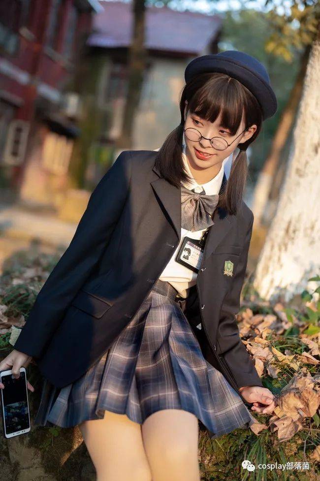 jk少女:日系穿搭破晓