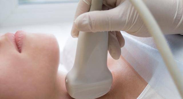 他汀|治疗颈动脉斑块,长期吃他汀类药物,有导致糖尿病风险怎么办?