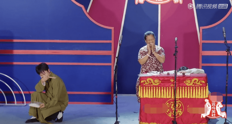 《德云斗笑社》孟鹤堂频频笑场,张九南花式绕口令凸显硬核基本功_表演