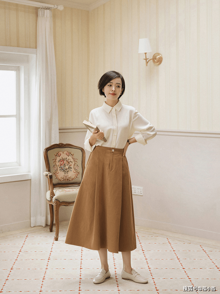 乐福 秋冬建议30+女性多备这“3双鞋”,搭配大衣、毛衣,高级又有气质