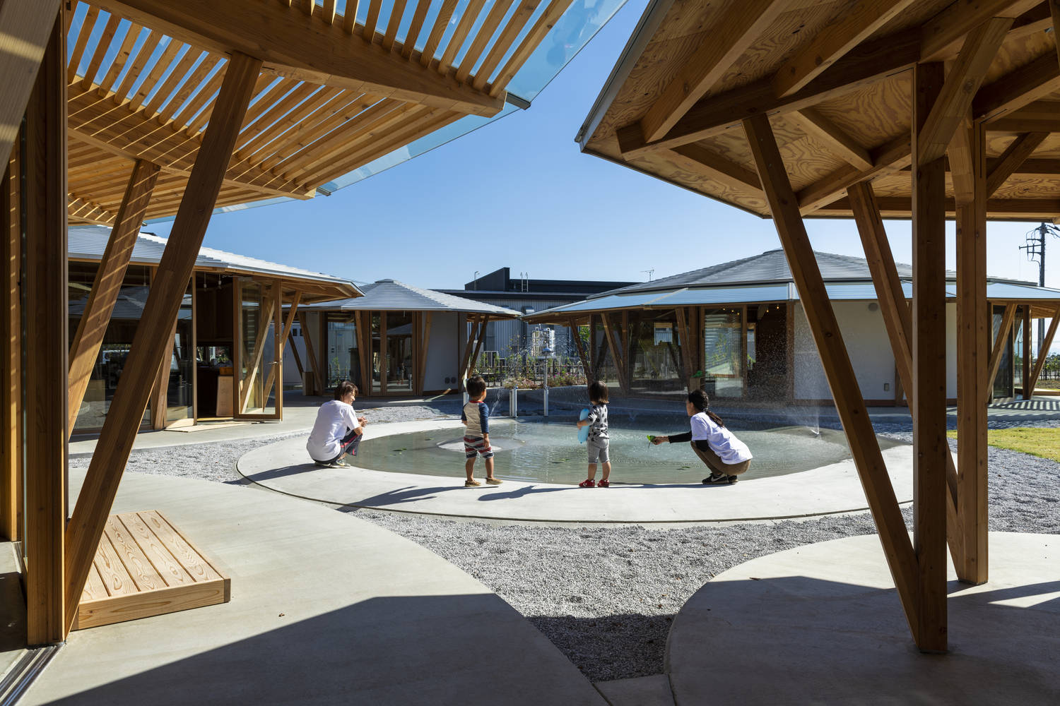 因为|什么才是儿童好设计?看手冢贵晴12个顺应自然哲学的幼儿园设计