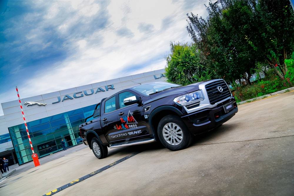 中兴威狮g7猎装版上市中兴领主改款而来定位乘用化皮卡