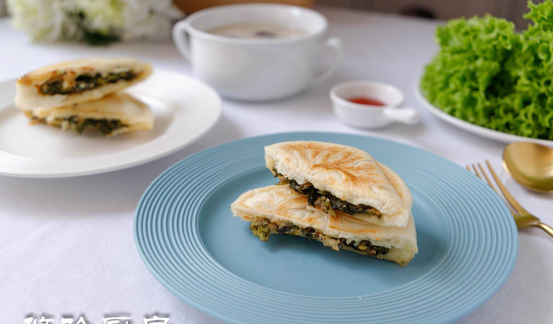 包子|不爱吃的剩包子，三分钟变身早餐馅饼，酥脆香浓暄软，家人抢着吃