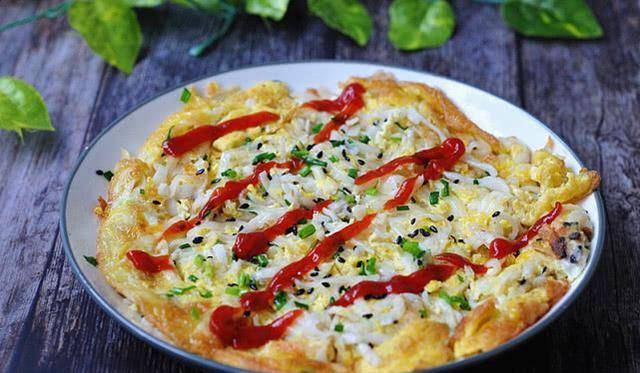 煎饼|比煮面条入味,比煎饼柔软,早餐就吃它,10分钟上桌超简单!