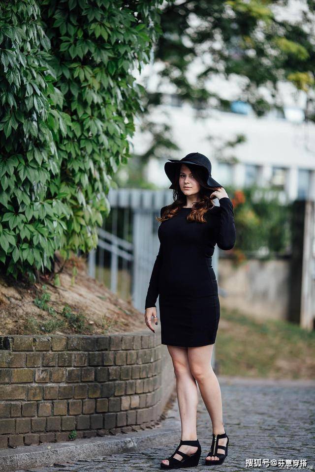 颜色 为什麽穿驼色的风衣不好看？参照这些搭配技巧，显高显瘦时尚