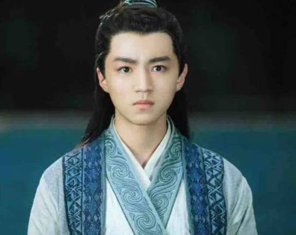 演技|0代表作，王俊凯担任电影展策展人？知道是谁发起的，就不奇怪了