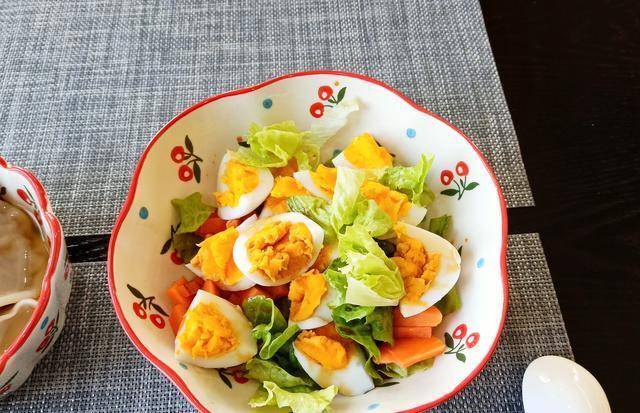 蔬菜|这位妈妈火了,朋友圈连发60天早餐,网友:好喜欢,天天抄作业