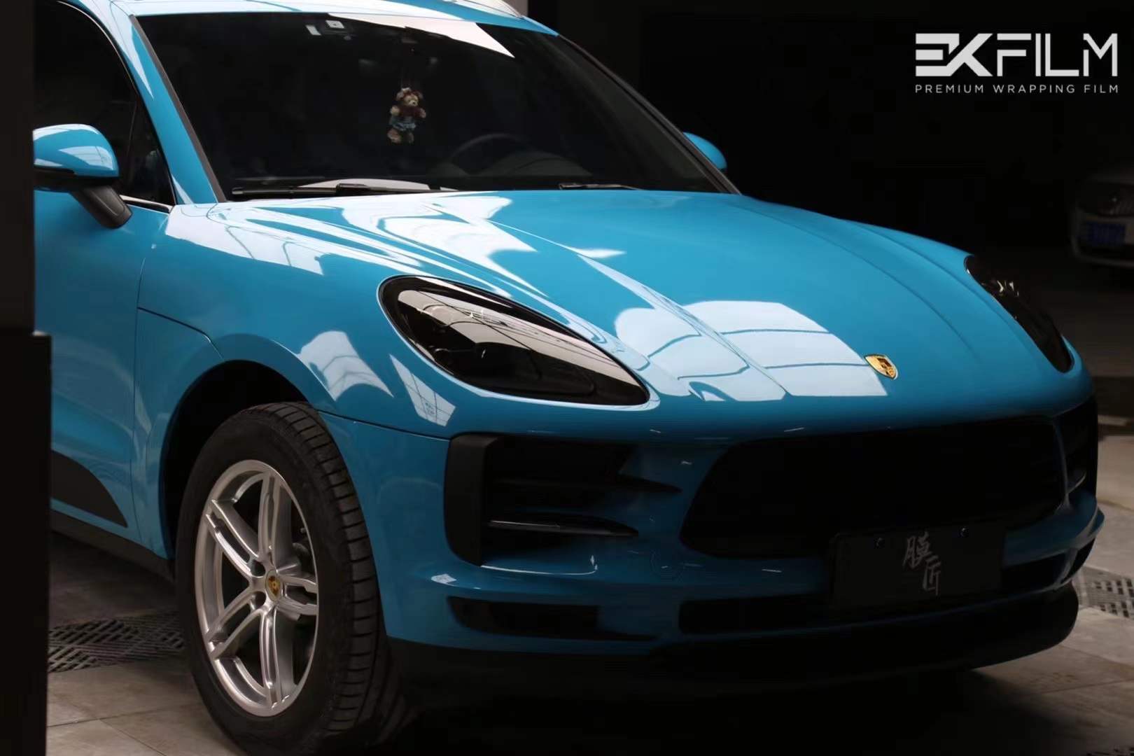 保时捷macan全车ekfilmek保时捷原厂色水晶迈阿密蓝