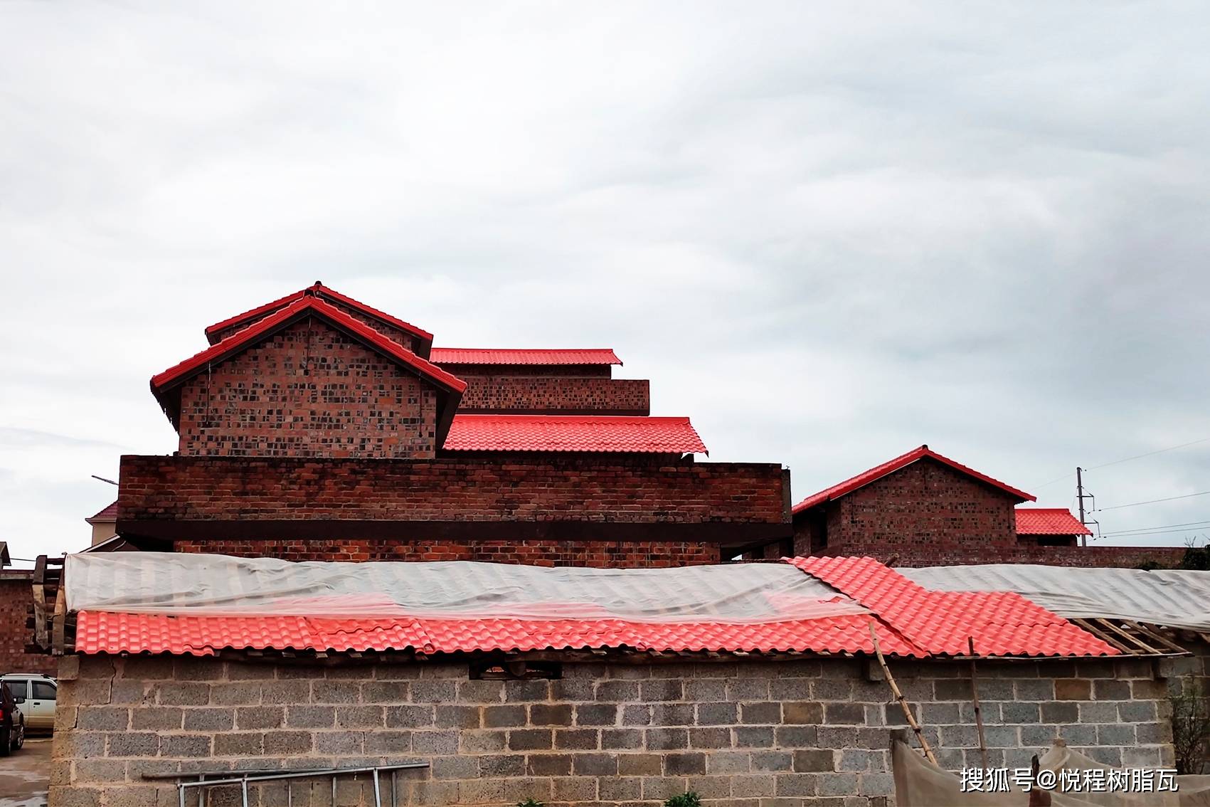 新农村改造选择树脂瓦的原因是什么?