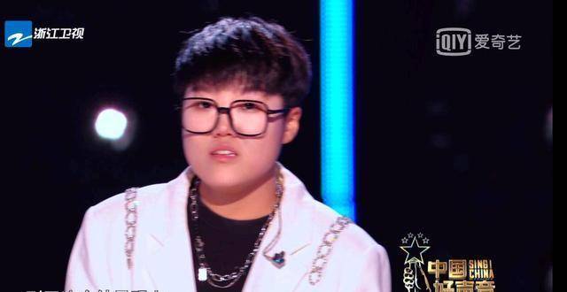 总决赛|《中国好声音》官方发布总决赛新版海报，C位换人但她很难夺冠