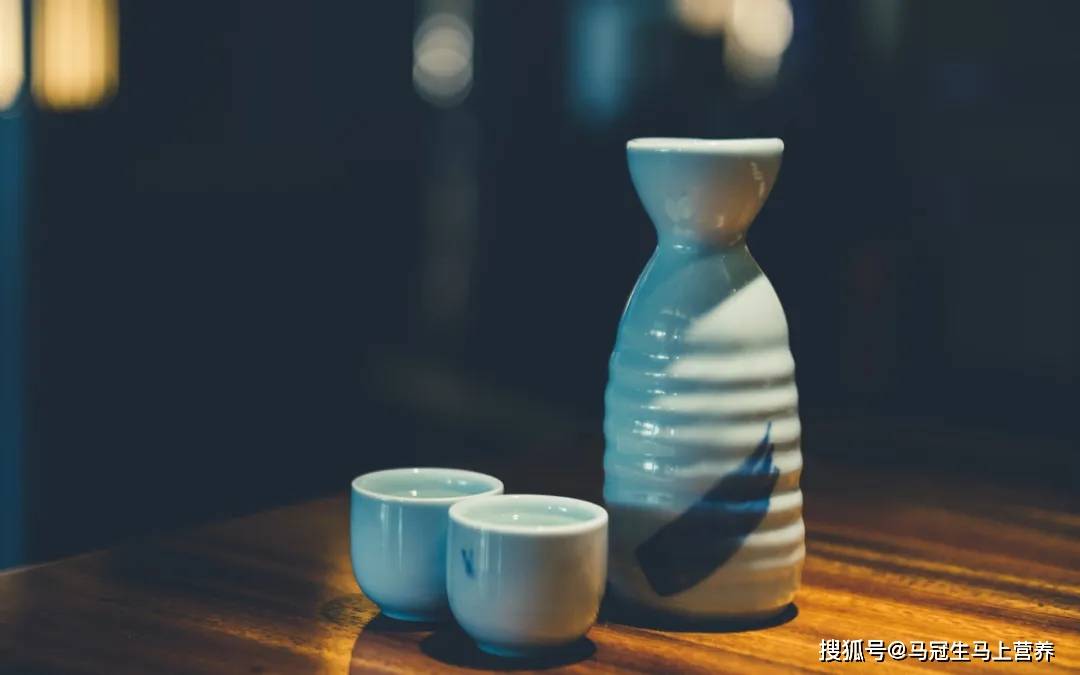 实验|「富氢水」是什么水，它真的能解酒吗？