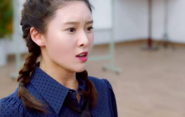 腹肌|更新10集，豆瓣好评满屏飘，笑出腹肌，龚俊新剧凭什么？