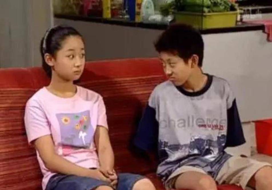 夏雪|杨紫晒库存自拍照，不受《余生》延期的影响：出名很早，未来很长2