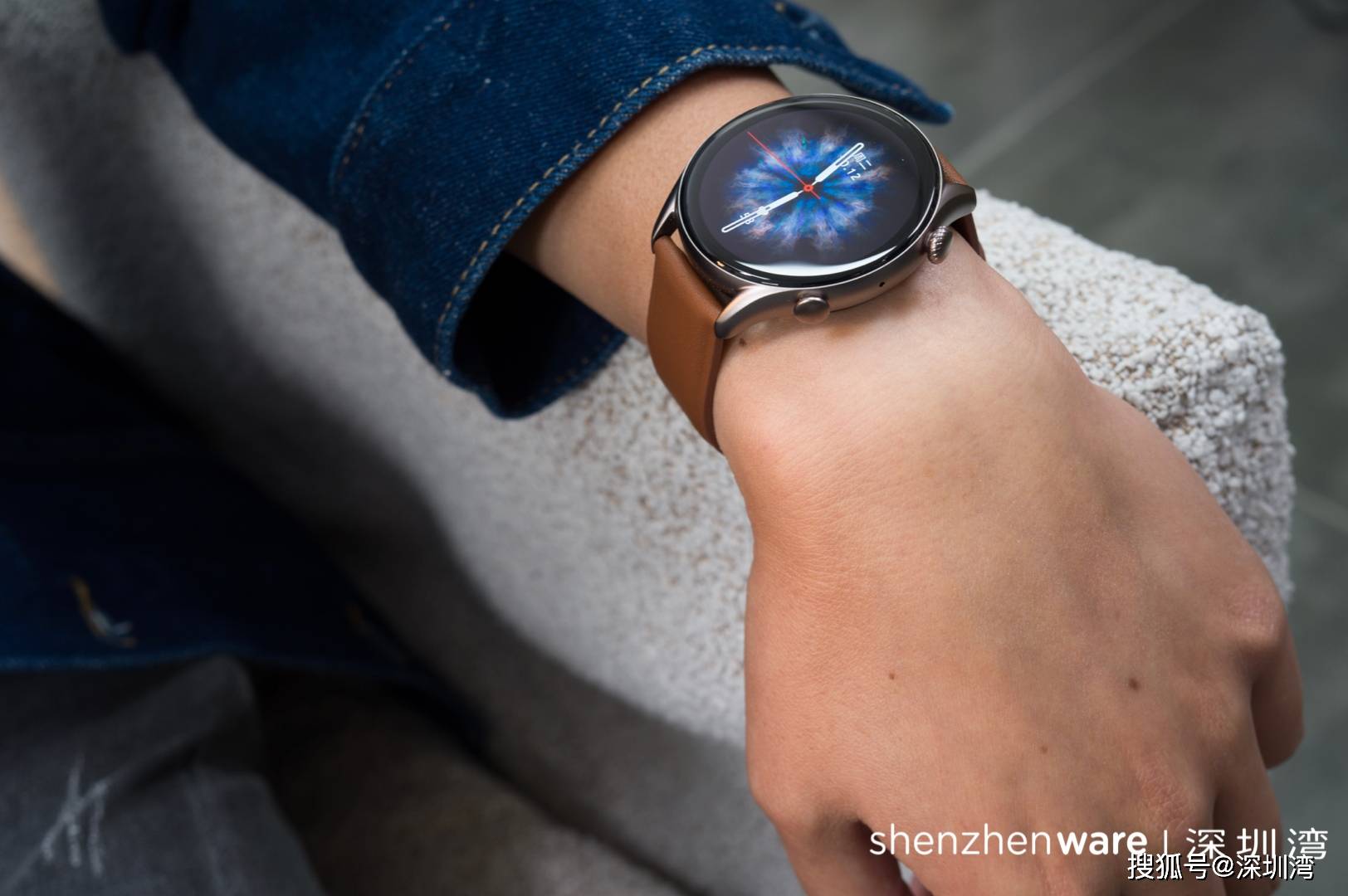 首发评测 Amazfit 跃我 GTR 3 和 GTR 3 Pro：向上而生的都市新时尚