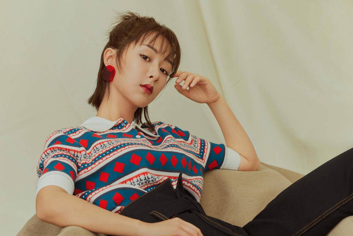 角色|杨紫再出新影片，高能场面来袭，上演经典动作大戏，男主成谜