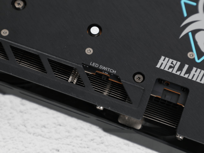 暗黑|撼讯AMD RX 6600暗黑犬游戏显卡首发评测