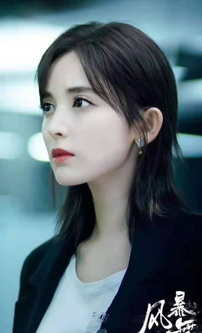 周子萱|古力娜扎新剧又扑街，陈伟霆再帅，也抵不过《风暴舞》的5大槽点2