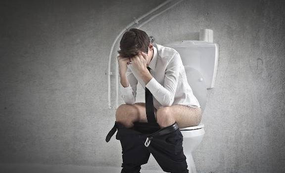 尿酸|排尿时候哪些表现，说明尿酸“越线”了？留意这3种