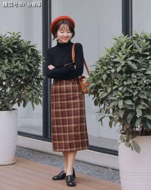 身材 秋天穿“格纹裙”更优雅,教你N种搭配思路,时髦百搭又不挑人