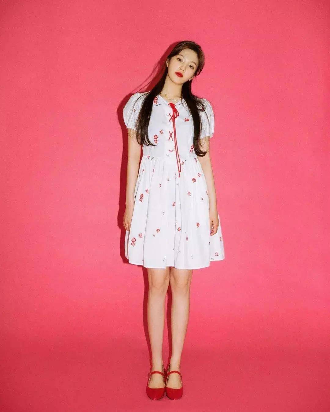 经典 别再穿马丁靴了！今年玛丽珍鞋才是正流行！