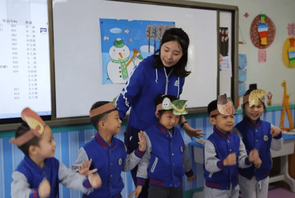 家长|幼儿园10月份只上17天课，家长疑惑其收费标准，称不应多收伙食费