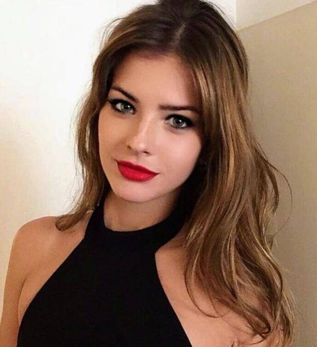 尔迪出轨的对象,原来她就是阿根廷籍女演员玛利亚--尤吉娜-苏亚雷斯