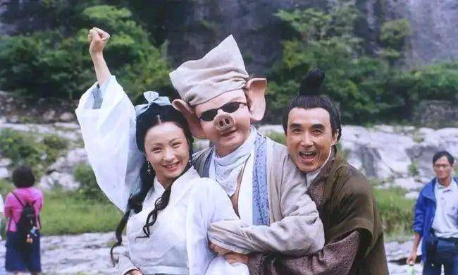 角色|《春光灿烂猪八戒》时隔20年翻拍,陶虹、翁虹惊喜客串,你想看吗