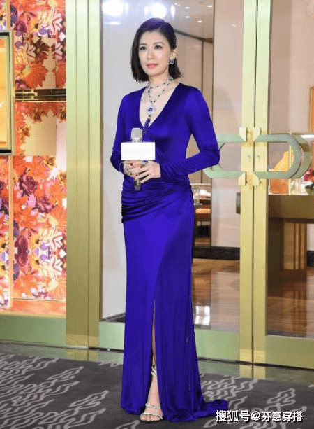 漂亮 贾静雯真的太漂亮有女人味了,虽然已经是47岁的女人了