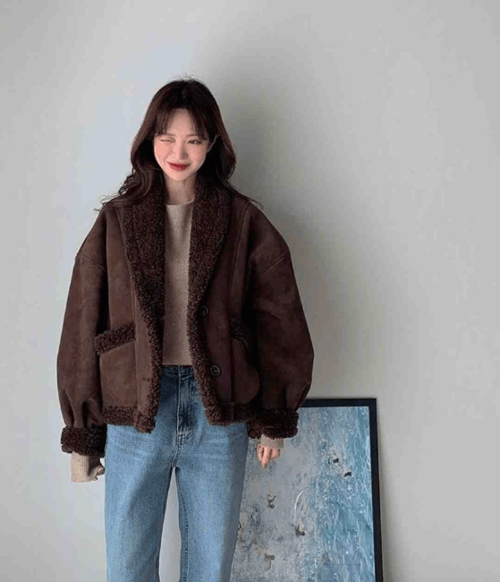 感觉 韩国小姐姐碎花裙配衬衣，温柔又很减龄