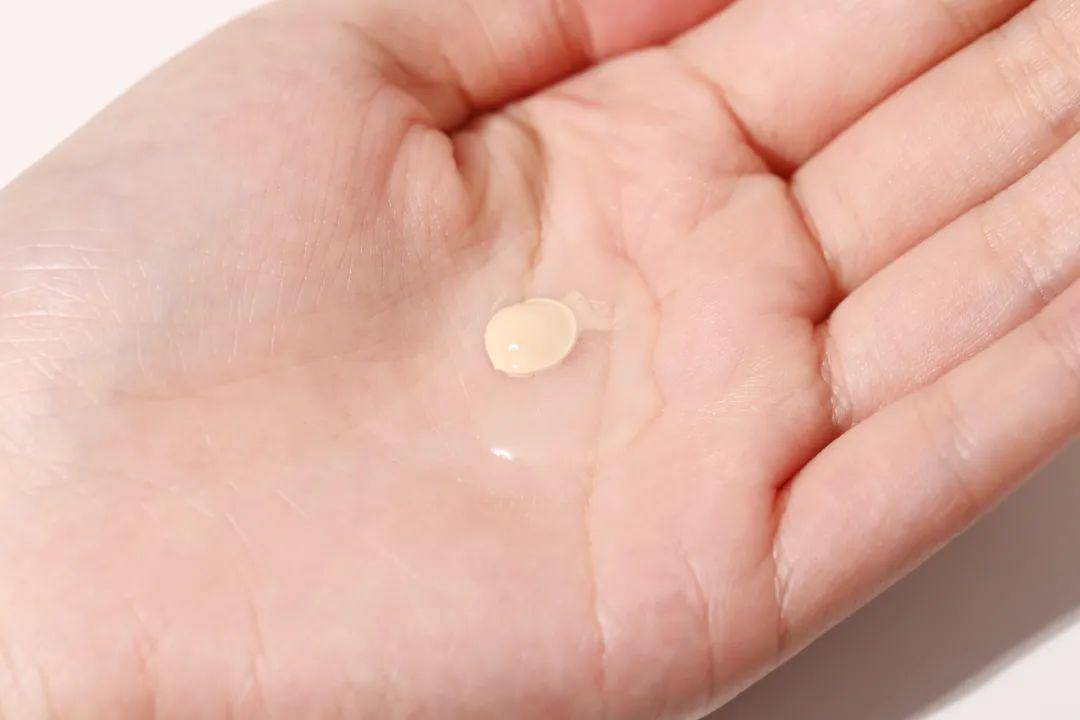 效果我觉得它是25岁+女生都应该试的东西