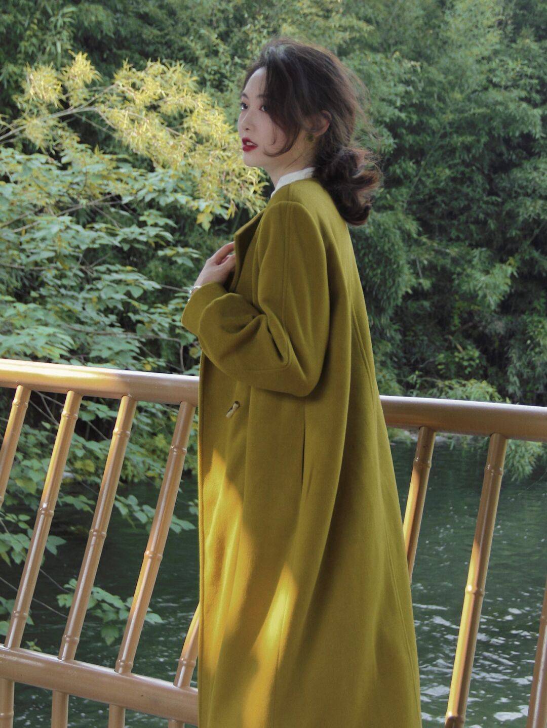 个性 秋冬穿搭还没头绪?试试这几组“穿搭公式”,日常实用又保暖