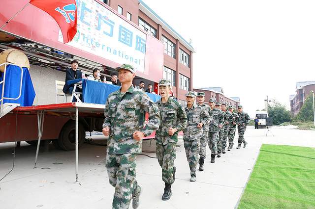 青年|建党百年·青年国防教育活动——军训誓师大会圆满结束！