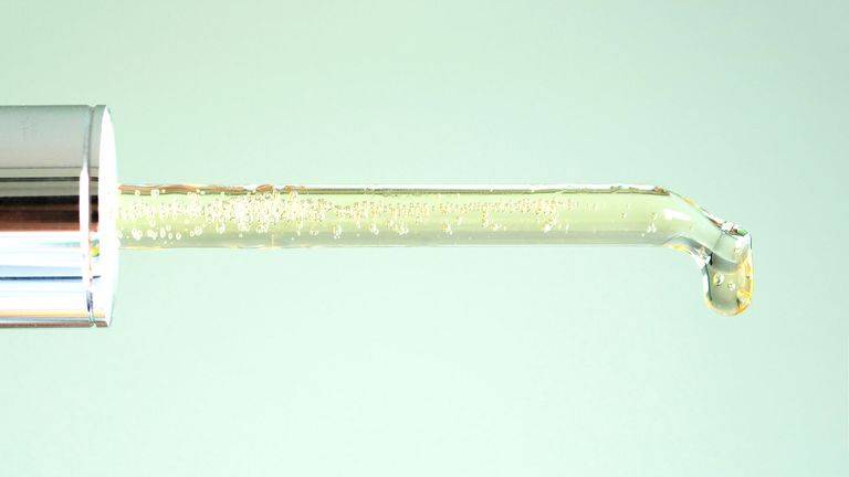 产品10 种有助于对抗皮肤过早老化迹象的成分