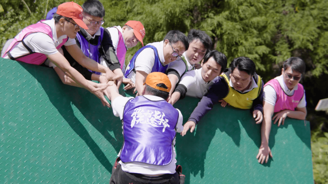 招聘|大型招聘 | 多彩宝招近60人！别点开，你会心动