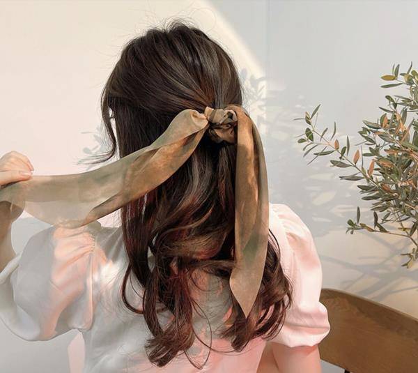 伍珂玥 “好声音”广东美女伍珂玥夺冠，我只想学会复古港风穿搭！