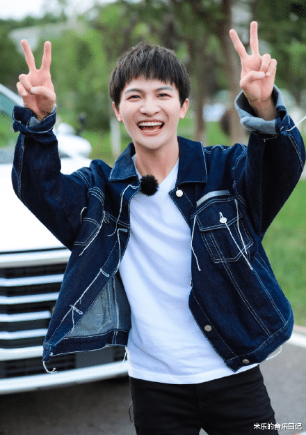 乐评人|周深还有什么是不会玩的？我愿称周深为史上最全音乐风格的歌手！