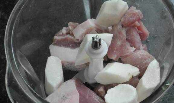 肉饼|吃它胜过喝牛奶！蒸一蒸就上桌，高蛋白好消化，儿子最喜欢！