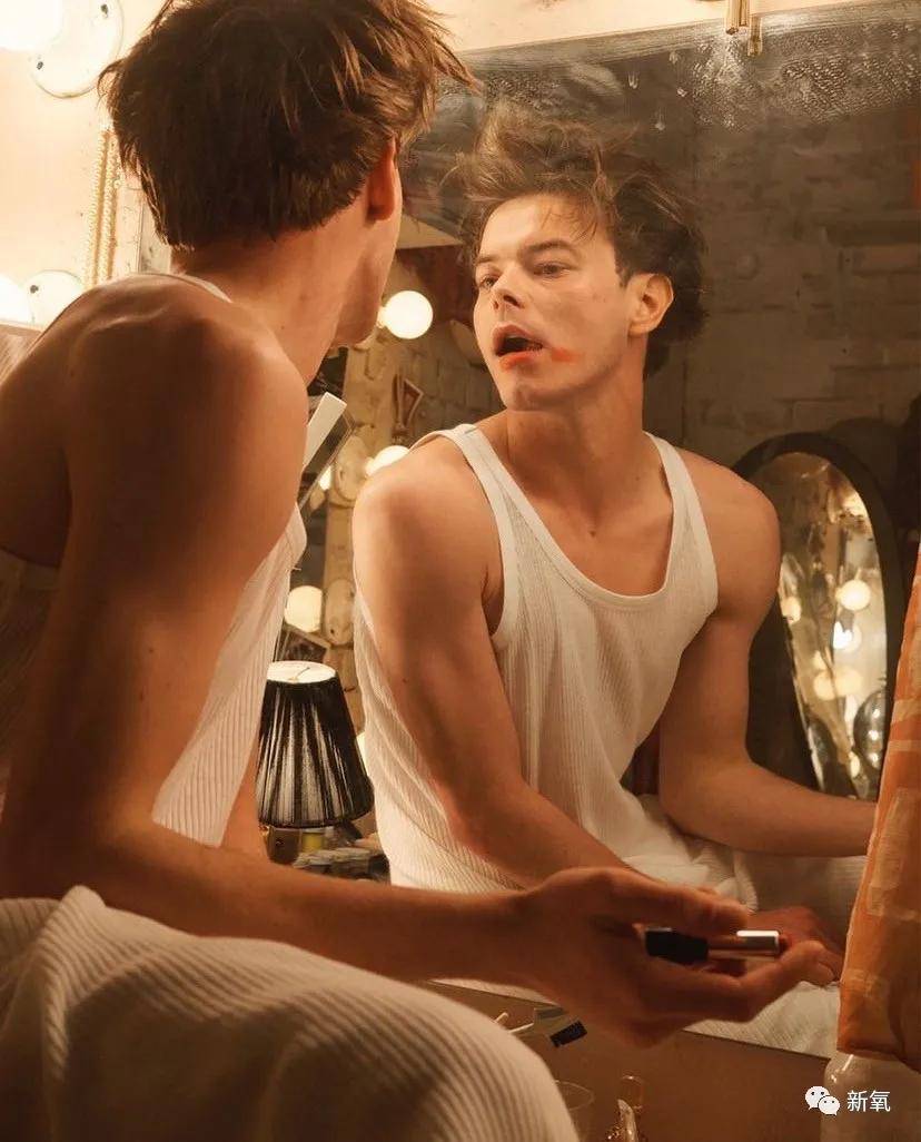 Charles 这是人类能长出来的脸吗?!