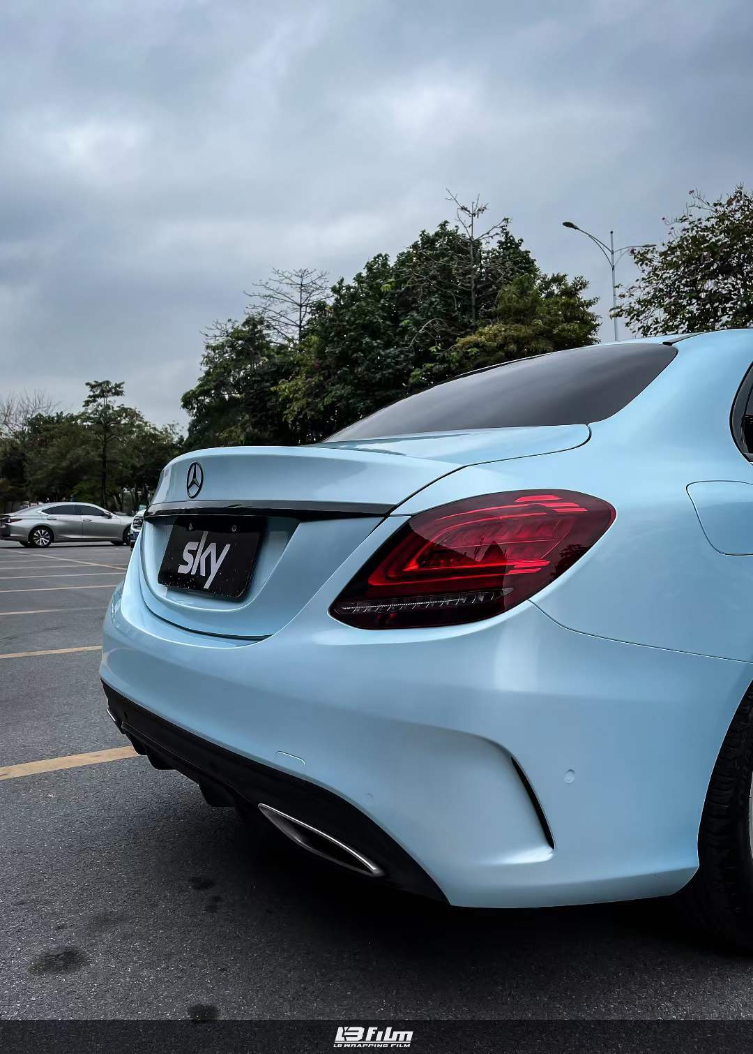 奔驰-c200全车lb改色膜马卡龙爵士蓝