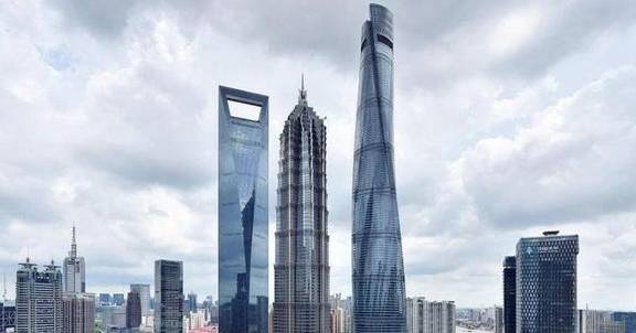 中国第一高楼，耗资150亿高度632米，为何使用寿命只有50年