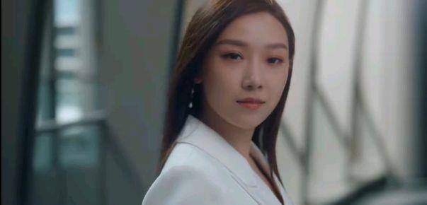 原著|《女心理师》片花:钱开逸索吻贺顿,又是典型的男追女!