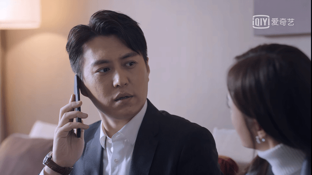 因为|新剧首播就飙到热榜第一，“老”了的闫妮，凭什么撑住了？