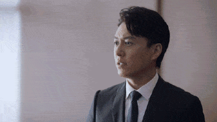 什么|靳东演技真的千篇一律？看完《突围》我有不同意见