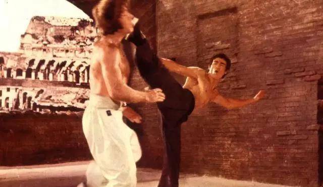 电影|龙虎武师：香港动作片最辉煌的六十年，都是他们“用命拼来”的