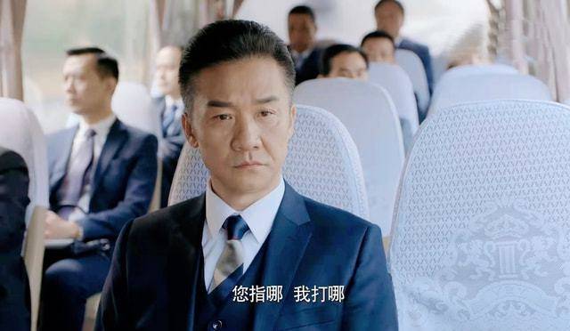 什么|靳东演技真的千篇一律？看完《突围》我有不同意见