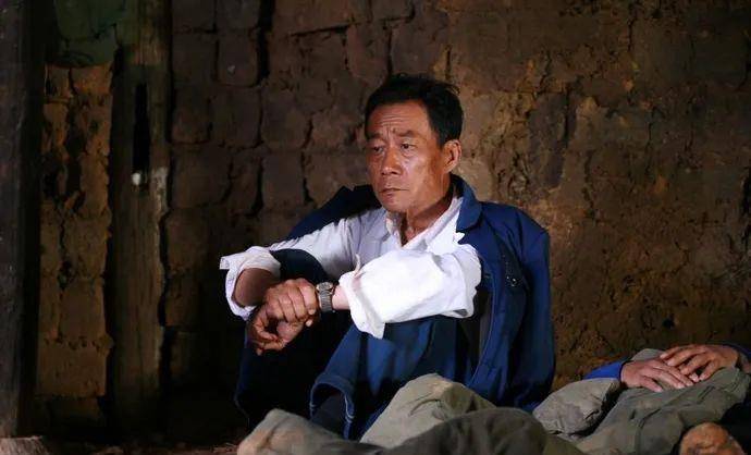 父亲|给这角色打“问号”李雪健脸红了