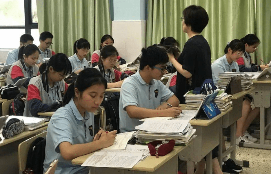 初中三年 哪一年对学生更重要 班主任坦言 初三上学期要把握好 复习